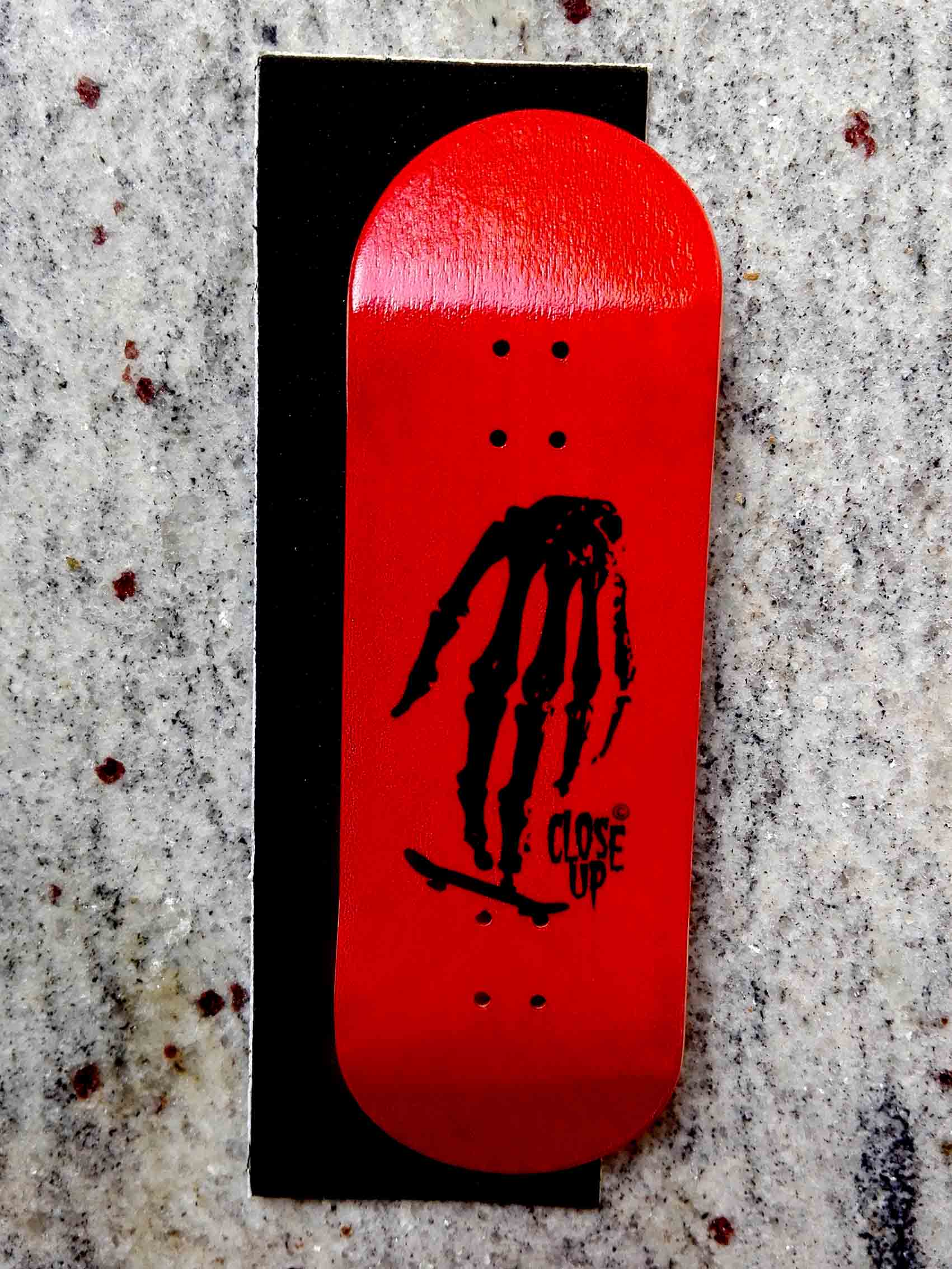 Closeup Fingerskate Finest Fingerskateboards