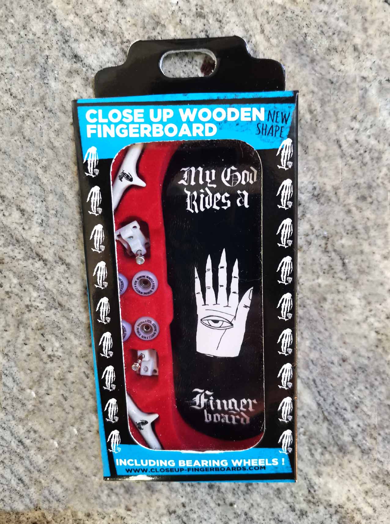 CLOSE UP COMPLETE SET MY GOD 33MM MEDIUM CONCAVE – 26,00 € ($ 28,50)